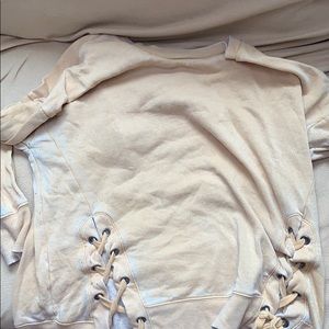 Pink republic xl yellow fits like a medium